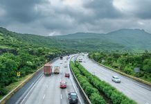 मुंबई पुणे द्रुतगती महामार्गावरील वाहतूक २३आणि २४ एप्रिल रोजी तात्पुरती बंद. पर्यायी मार्गाचा अवलंब करावा